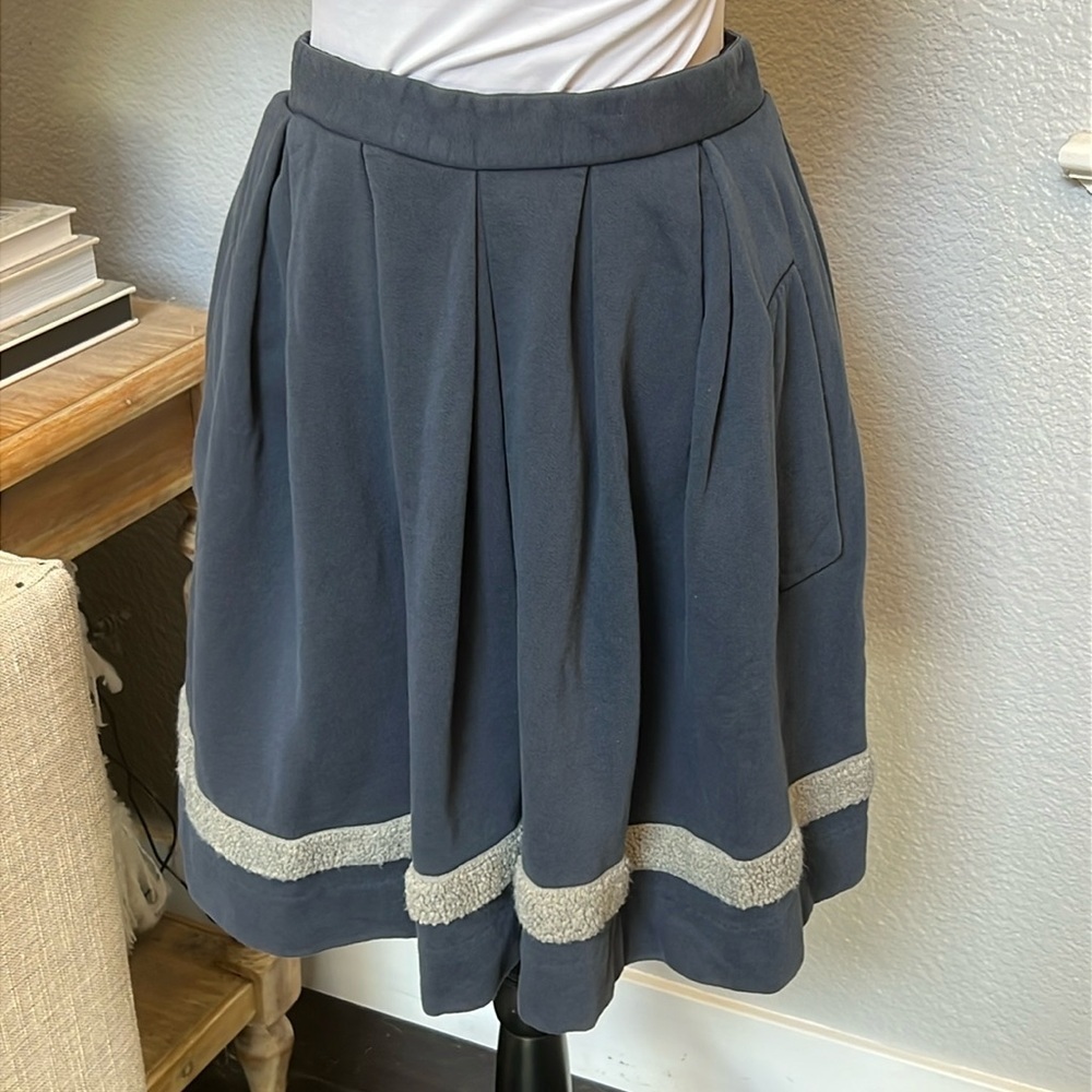 Wood Wood Stylish Blue Side Pockets Mini Pleated Skirt Gray Fur Trim Size Small - Picture 1 of 7